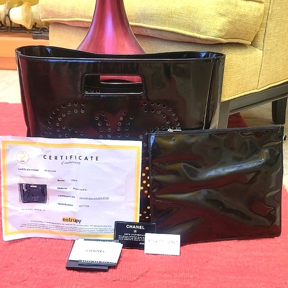 🚨(Semi Project) Chanel Triple Cocomark Patent Tote with COA(s). Sold-AS-IS. - Picture 7 of 17